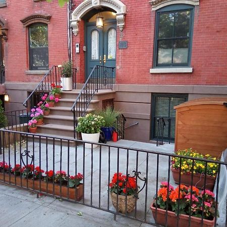 Historic 1869 Brownstone 15 Min To Nyc Downtown Apartment Джърси Сити Екстериор снимка